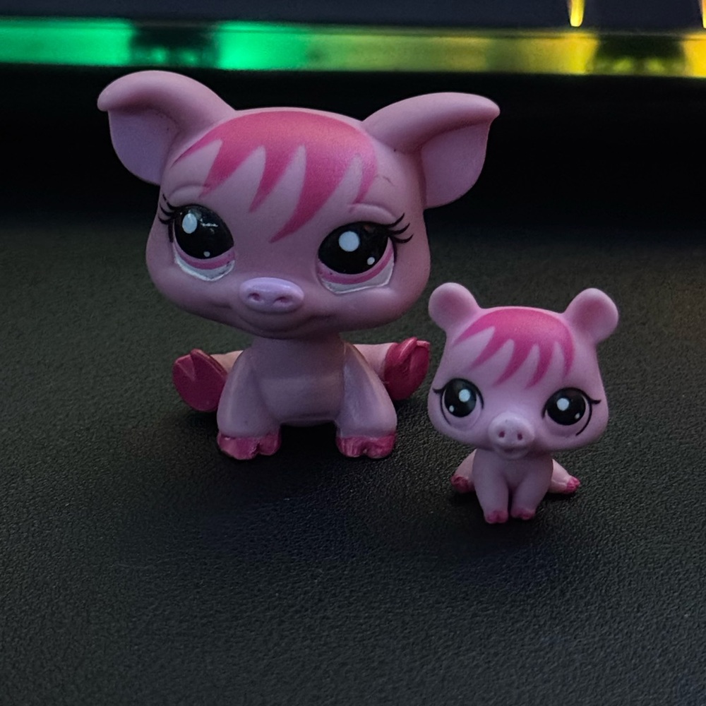 Littlest Pet Shop | AUTHENTIC #3895 & #3896 Mommy & Baby Pig Set